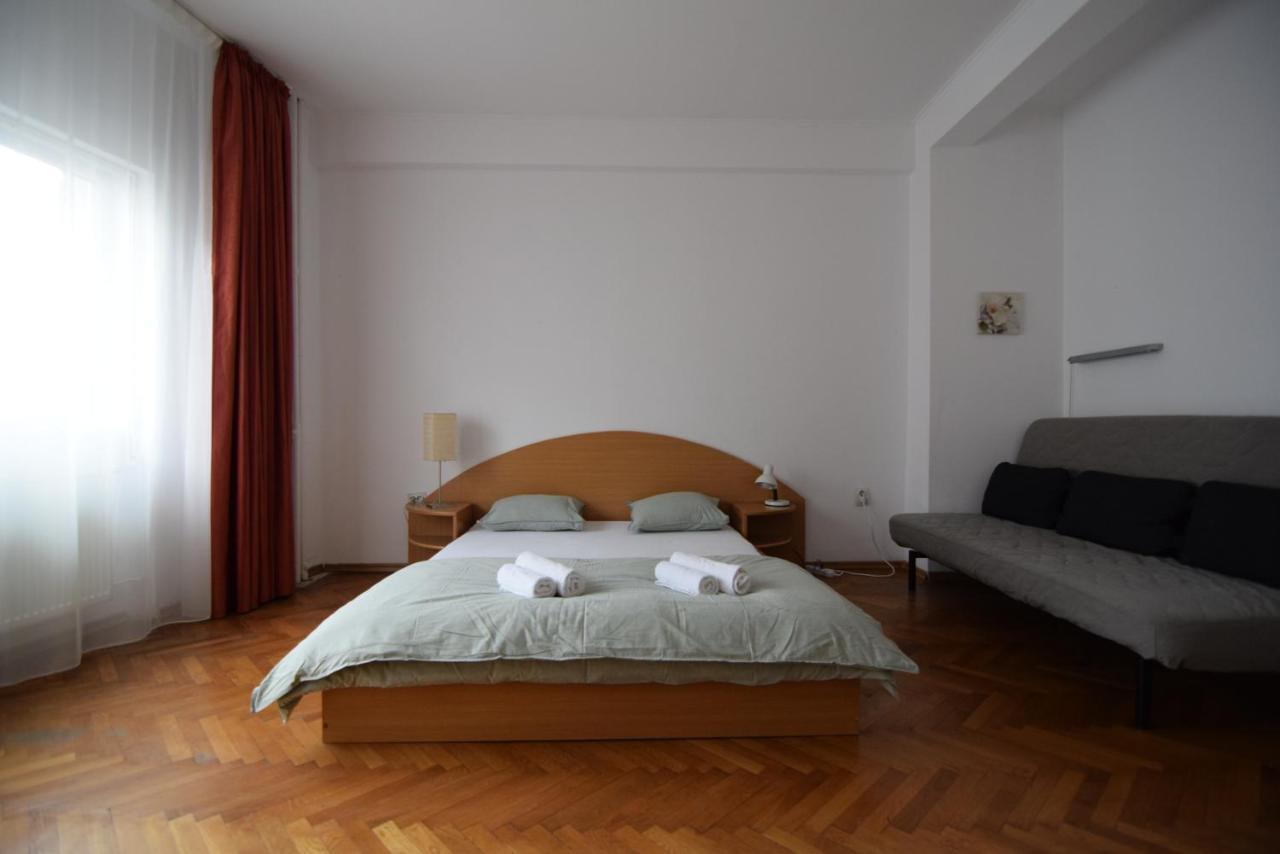 Resedinta Lui Calin - Downtown Park Cismigiu Apartment Bucharest